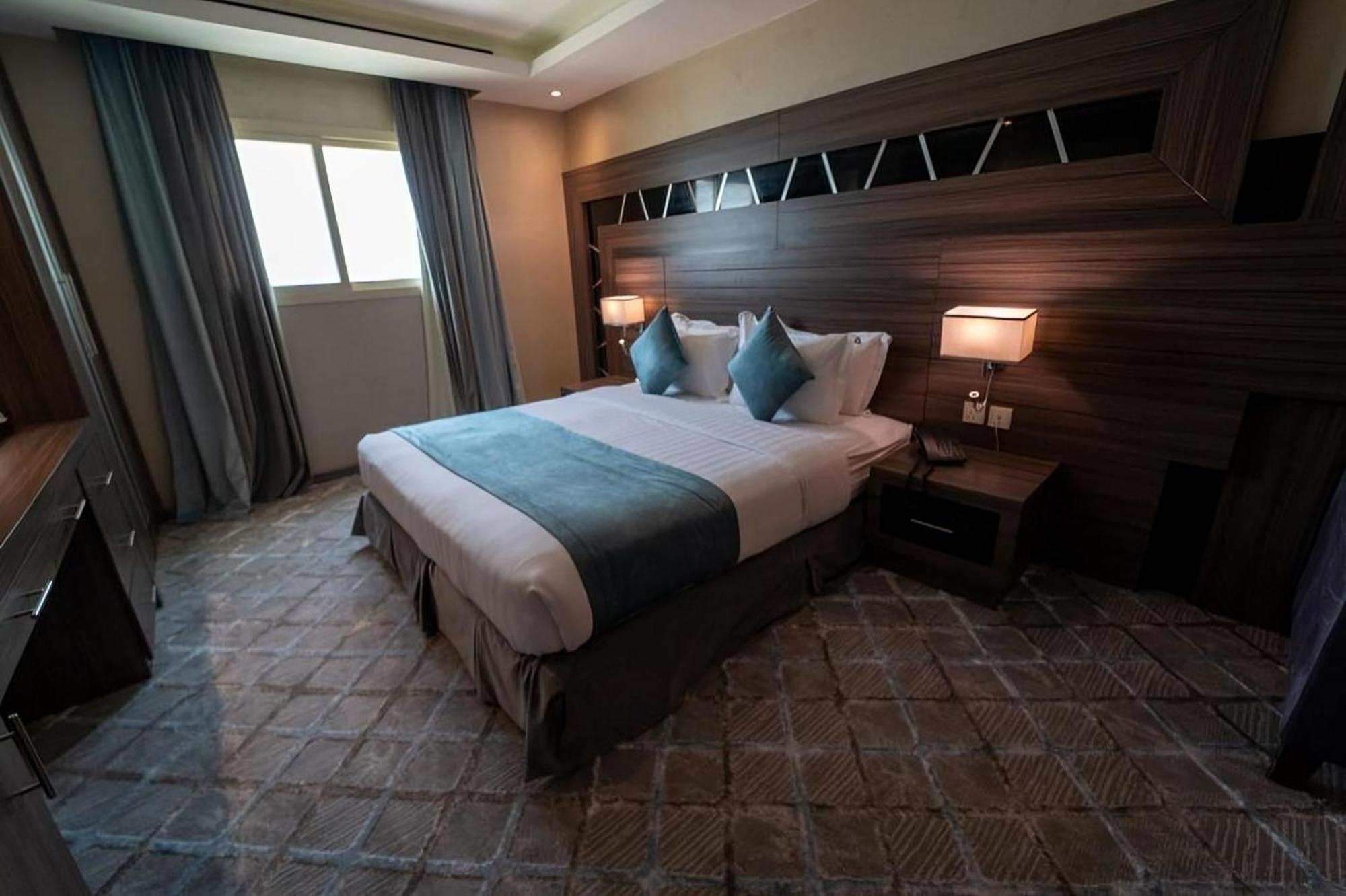 Continent Sumou Hotel אל חובר מראה חיצוני תמונה