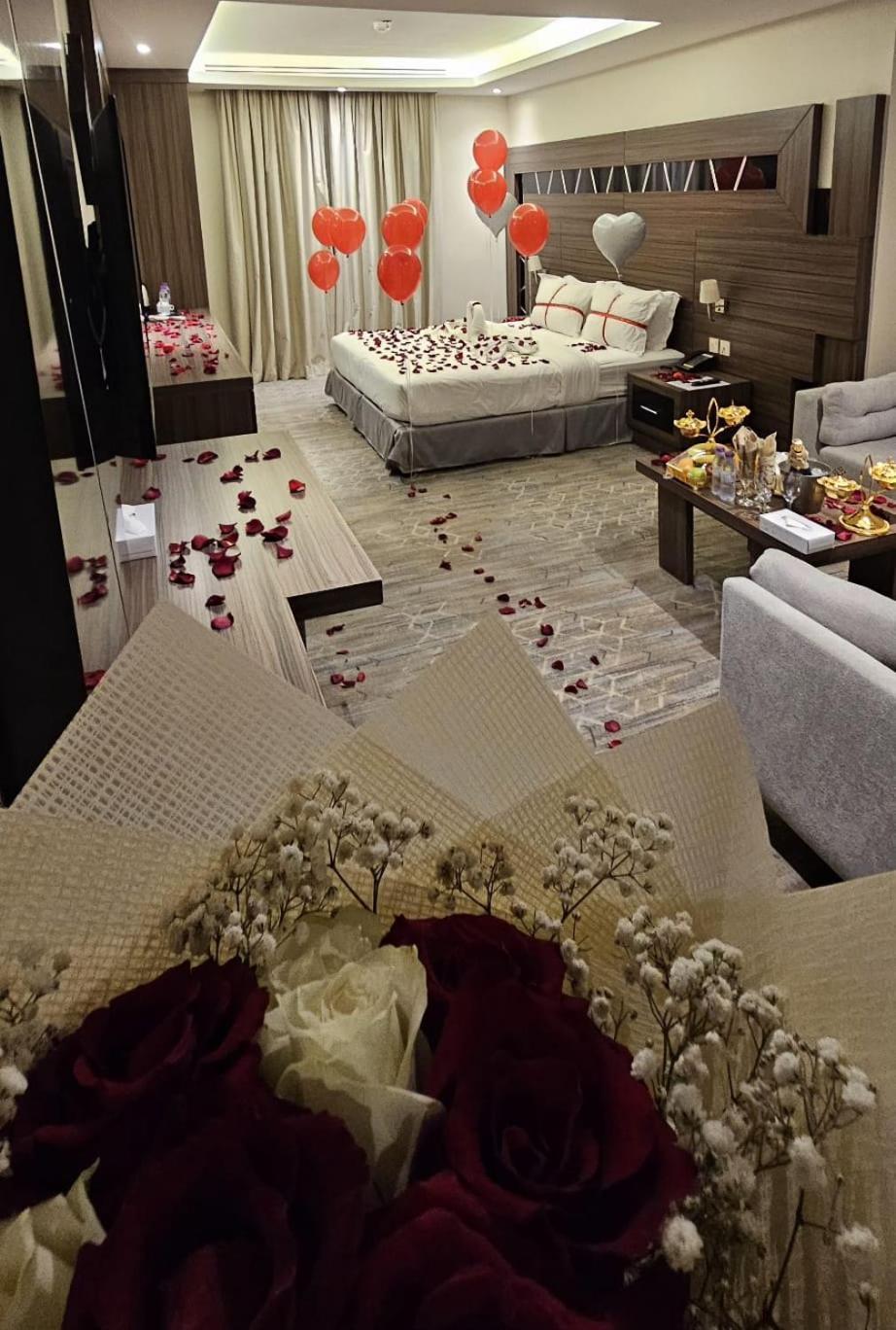 Continent Sumou Hotel אל חובר מראה חיצוני תמונה