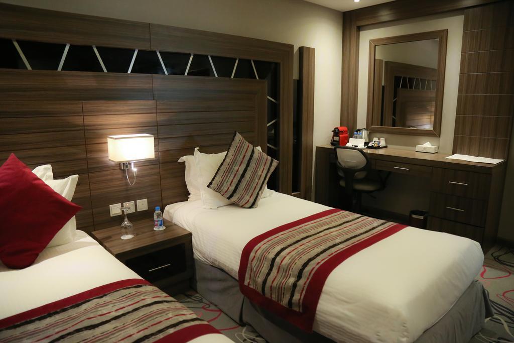 Continent Sumou Hotel אל חובר מראה חיצוני תמונה