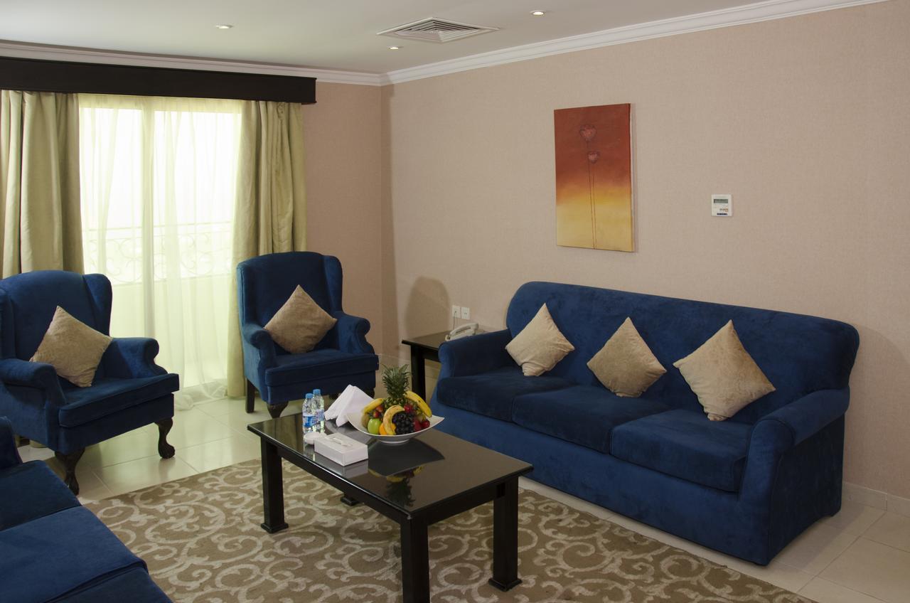 Continent Sumou Hotel אל חובר מראה חיצוני תמונה